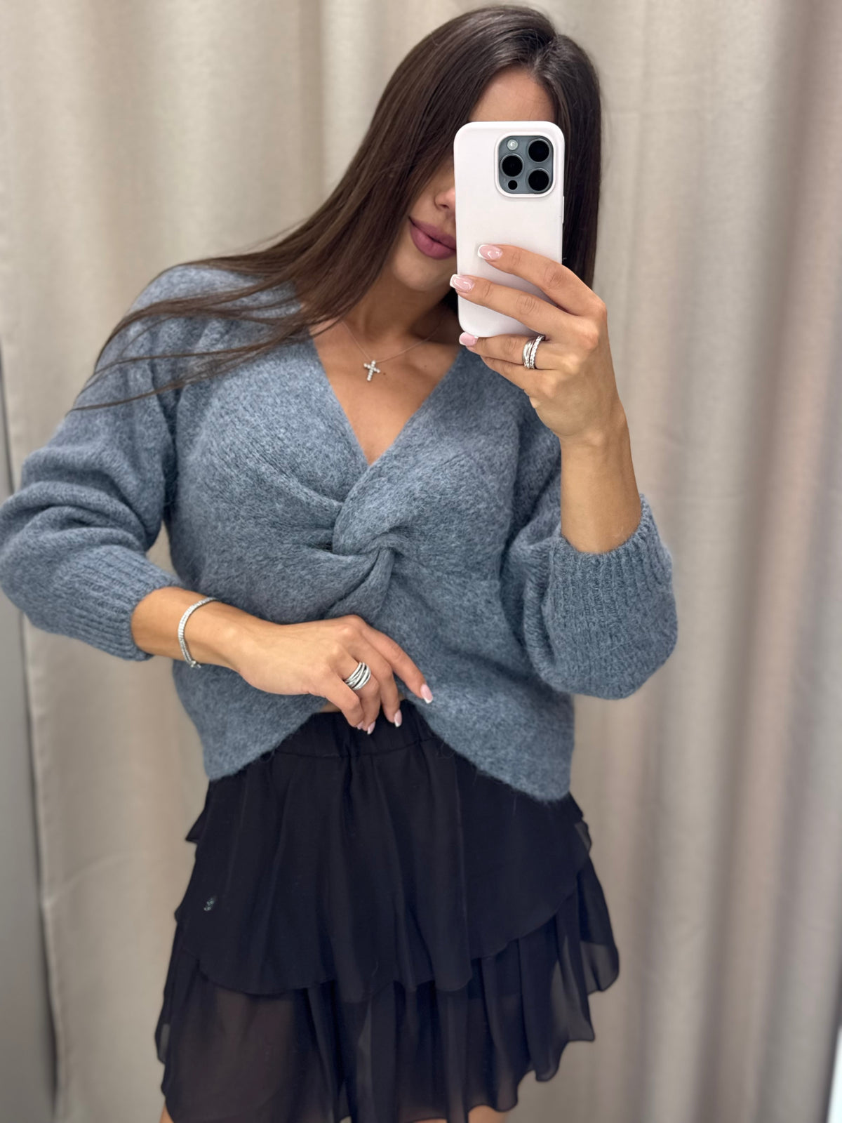 Megztinis Doutta
