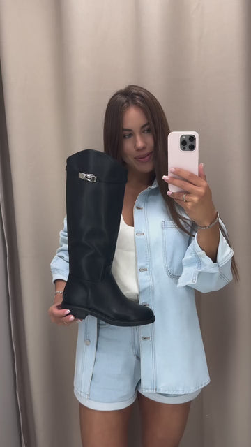 Ilgaauliai Aversi